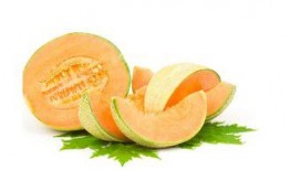 喝水吃哈密瓜,哈密瓜与水的完美搭配