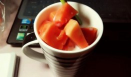 瓜和牛奶牛奶能一起吃吗