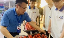 吃瓜校长和学生,校园风云录揭秘”