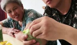 吃瓜太开心视频,揭秘热门视频背后的欢乐与争议