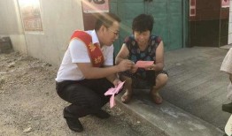 银行吃瓜女生,揭秘金融界的趣味故事