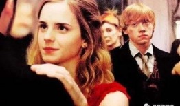 在霍格沃茨吃瓜 李暖月,李暖月的瓜田奇遇